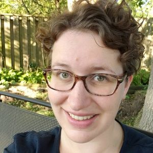 Meet your Posher, Corinne